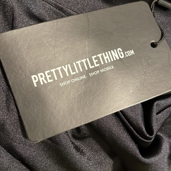 NWT PrettyLittleThing Black Bow Front Cut Out One Piece Swimsuit - Picture 4 of 6